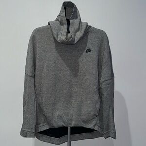 NIKE NSW PULLOVER WOMENS XL.